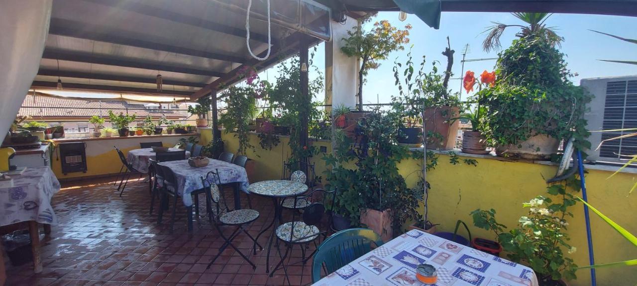 Marconi Rooms And Apartments Verona Bagian luar foto