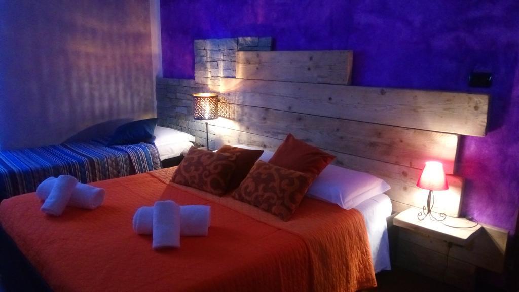 Marconi Rooms And Apartments Verona Bagian luar foto