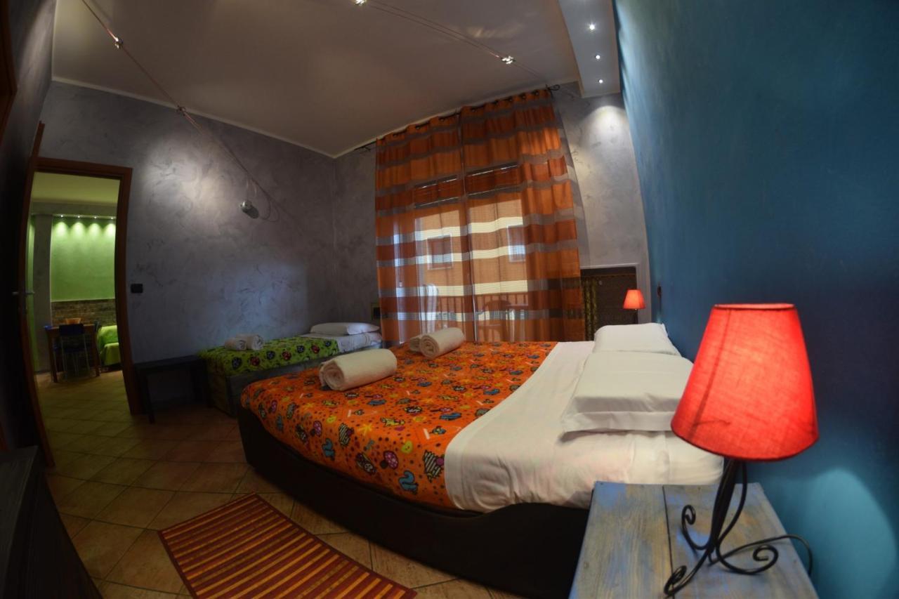 Marconi Rooms And Apartments Verona Bagian luar foto
