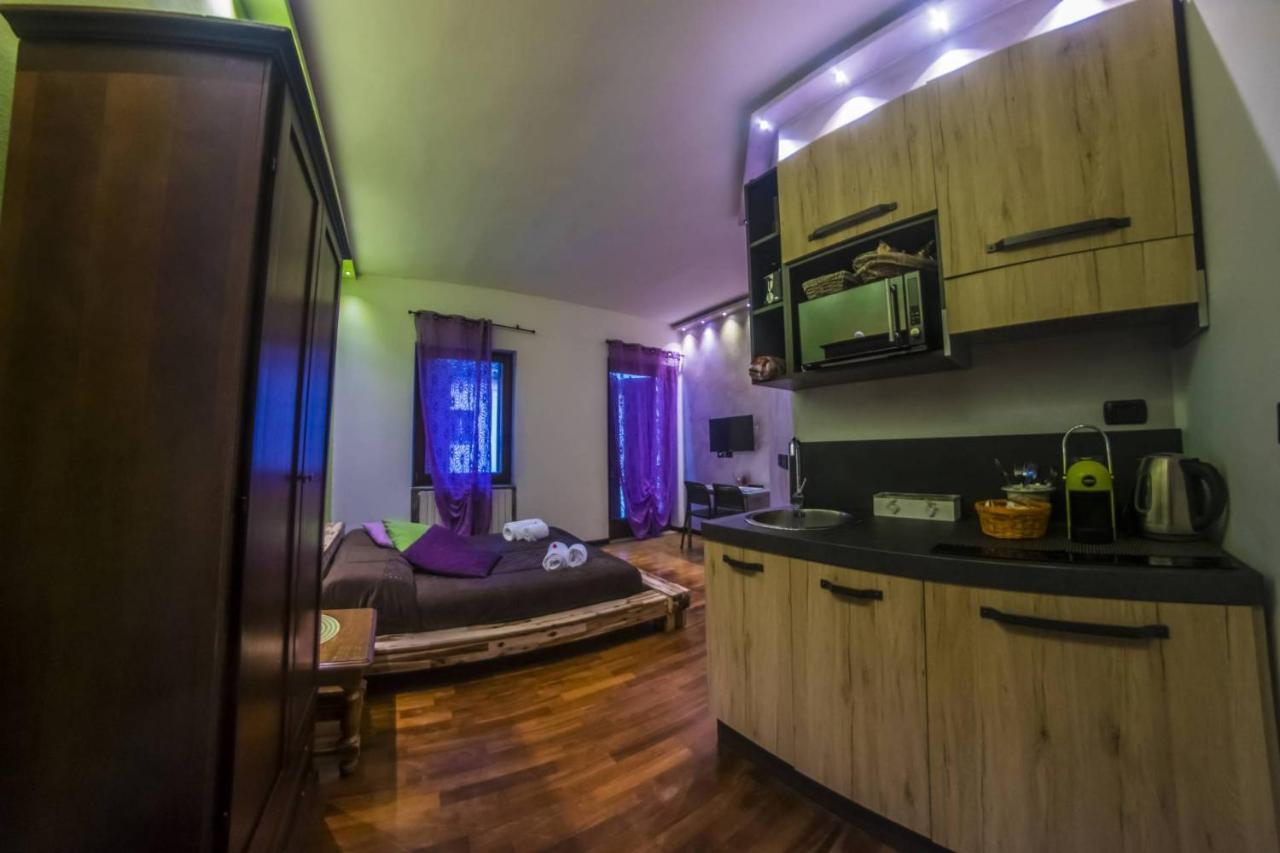 Marconi Rooms And Apartments Verona Bagian luar foto