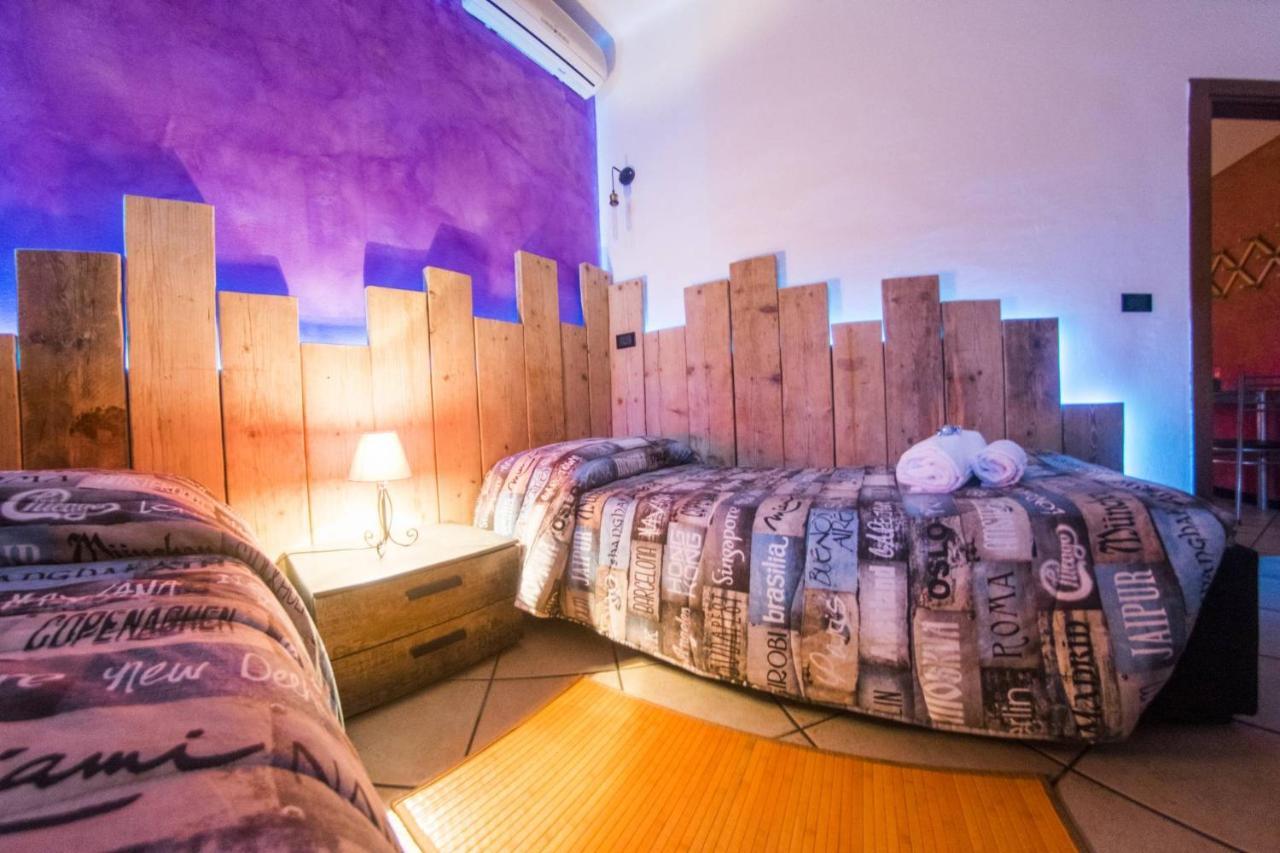 Marconi Rooms And Apartments Verona Bagian luar foto
