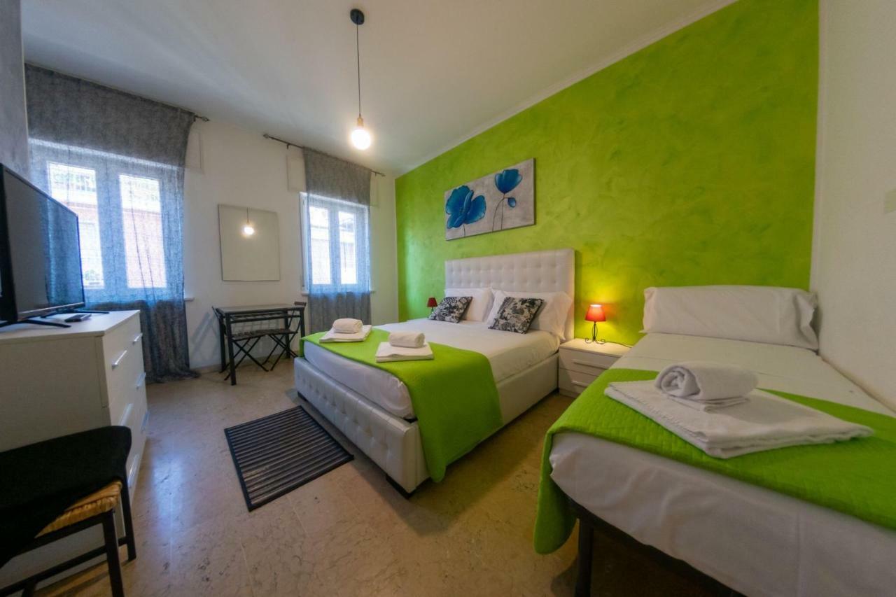 Marconi Rooms And Apartments Verona Bagian luar foto