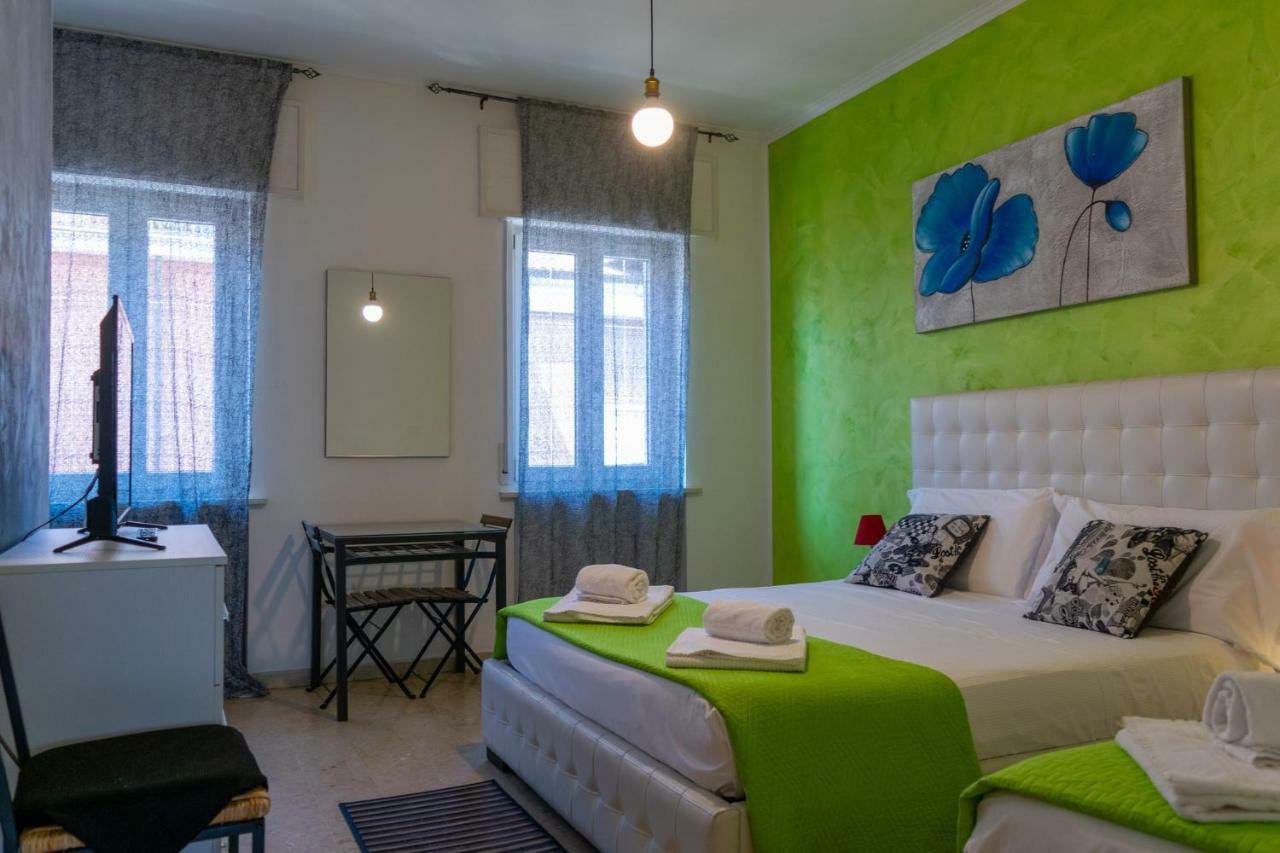 Marconi Rooms And Apartments Verona Bagian luar foto
